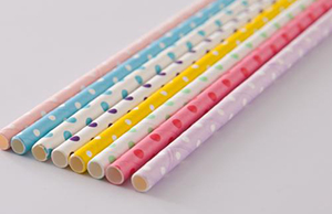 塑料吸管和紙吸管，哪種更好呢？